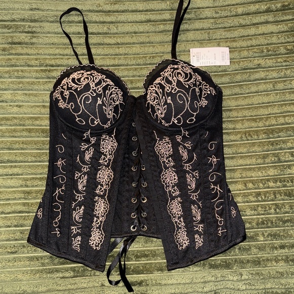Charlotte Russe Other - Charlotte Russe Black Bustier black and lace corset